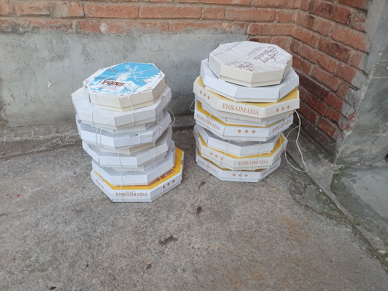 caja ensaimada carton comercio paseteleria 37x37-33x33-28x28 19u.